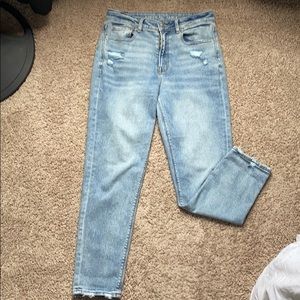 American Eagle Mom Jeans